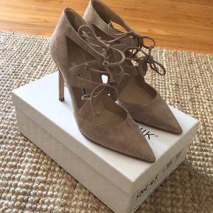 Manolo Blahnik Asaki beige sandal